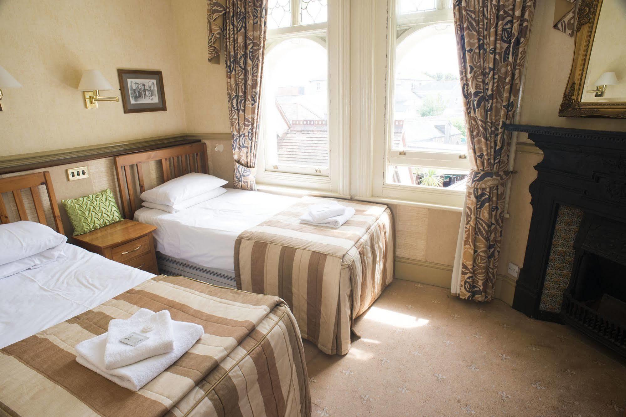 The Railway Hotel Вётинг Экстерьер фото